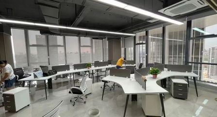 月薪5000+，辦公環(huán)境好！萬達(dá)附近高端寫字樓等你來